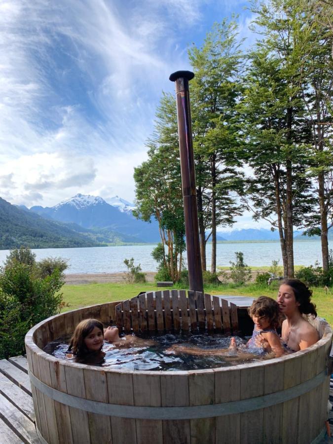 فيلا Yelcho En La Patagonia Chaitén المظهر الخارجي الصورة