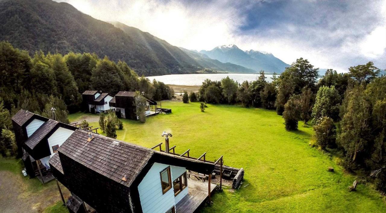 فيلا Yelcho En La Patagonia Chaitén المظهر الخارجي الصورة